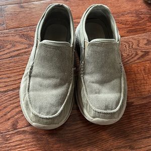 Sketcher’s Men size 7